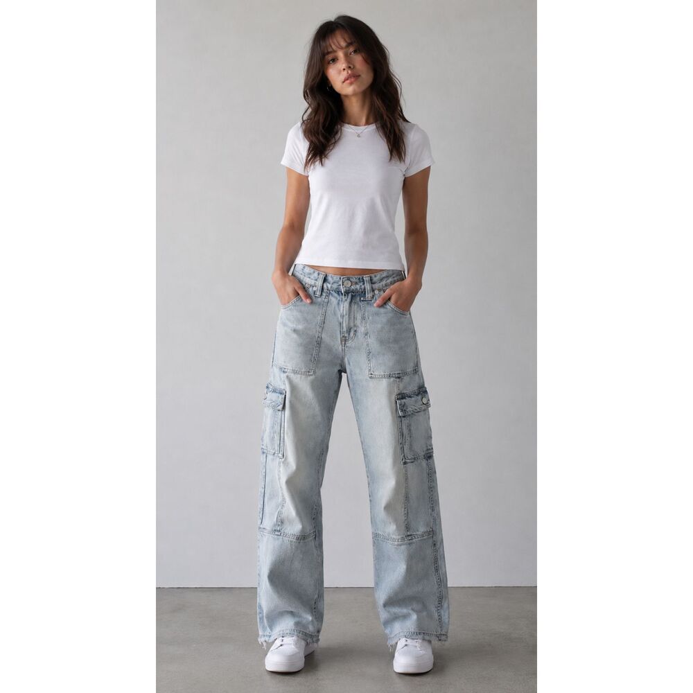 Altar’d State Women’s Cargo Denim Jeans Size 25 Straight Leg Mid Rise Frayed Hem